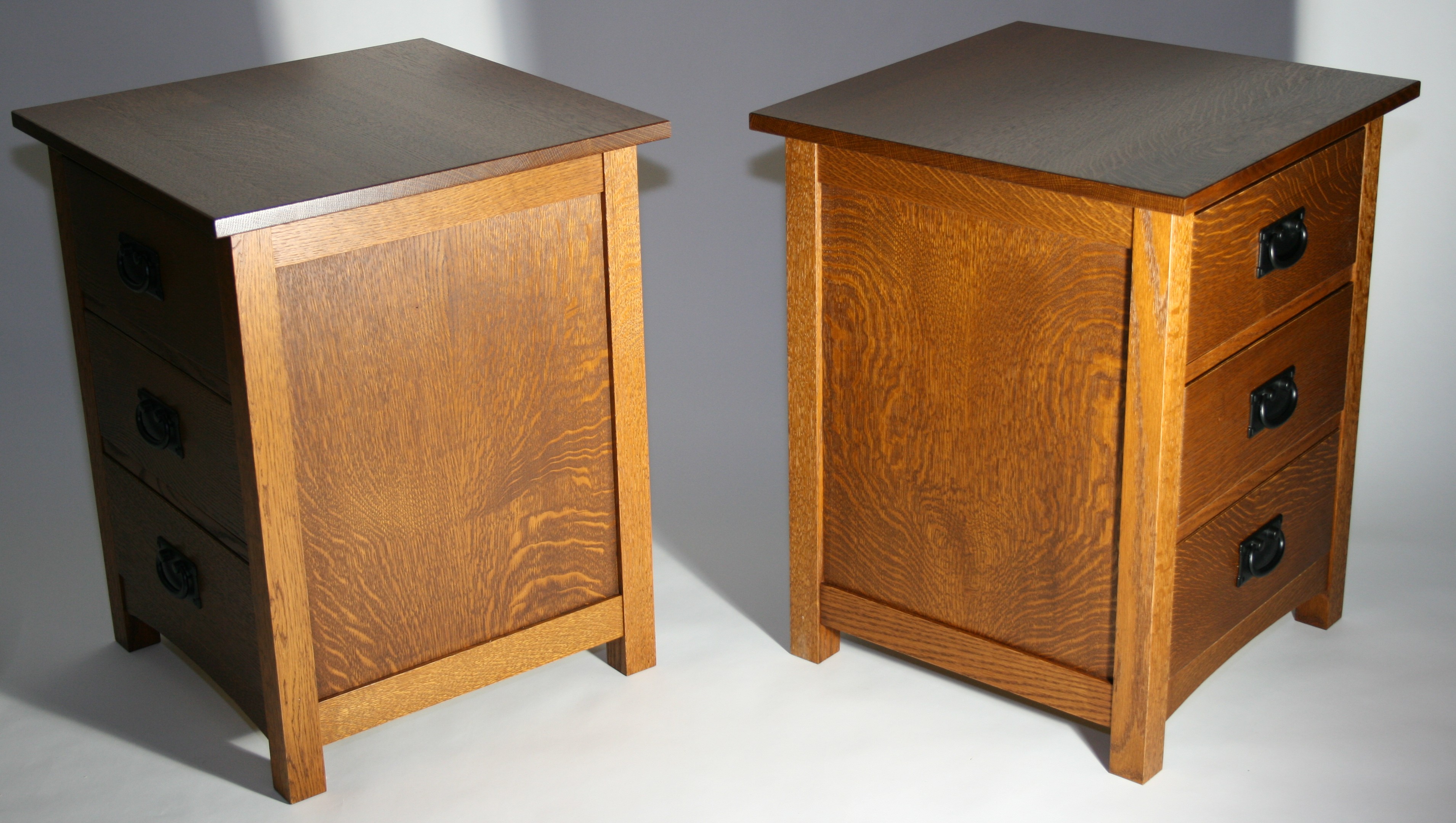 Solid quartersawn red oak nightstands - side view